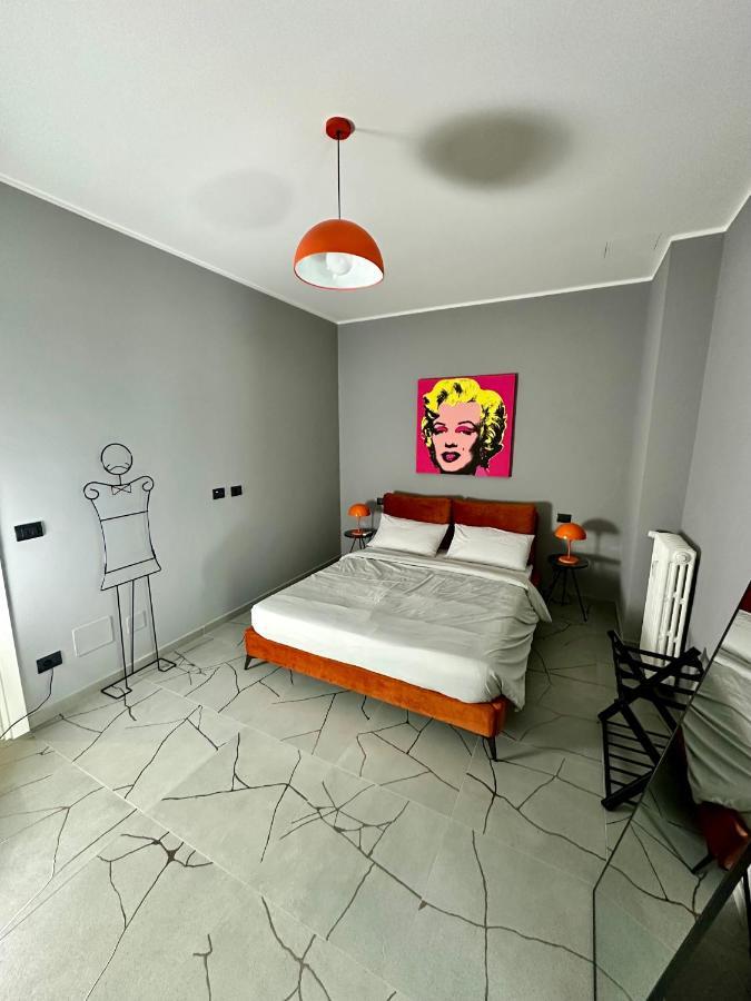 トリノCasa Genovesi - Vicino Porta Nuova F.S.アパートメント エクステリア 写真