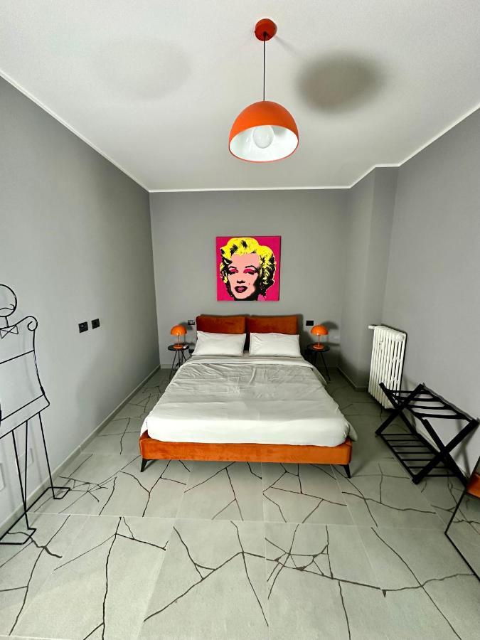 トリノCasa Genovesi - Vicino Porta Nuova F.S.アパートメント エクステリア 写真
